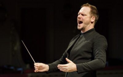 De Río de Janeiro a Praga: Tobias Volkmann vuelve para conducir a la Orquesta Clásica Usach